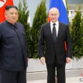 梅河口金正恩致贺电祝普京身体健康：朝鲜永远同俄罗斯站在一起